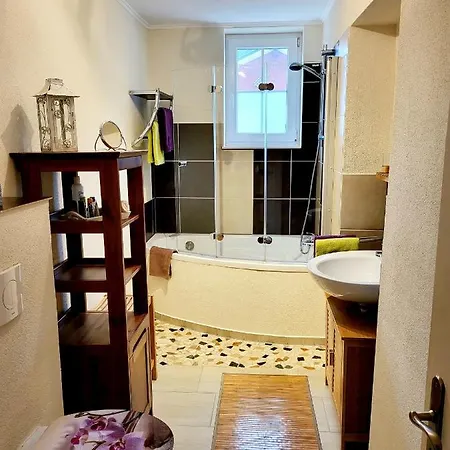 Semesterbostad Alt Bahnhaus